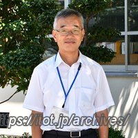 堺市立市小学校校長　山本先生