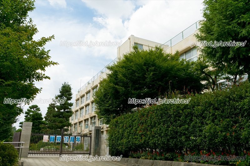 練馬区立開進第二中学校 正門