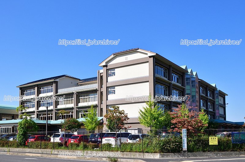 栗東市立大宝東小学校