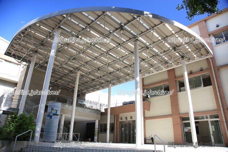 東京学芸大学附属国際中等教育学校 佐藤正光校長先生、藤野智子副校長先生