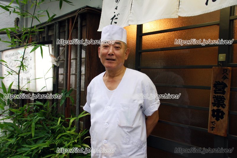 味も店構えも戦後そのまま。変わらぬ「粋」を伝える老舗そば店/あさだ 中田暉さん