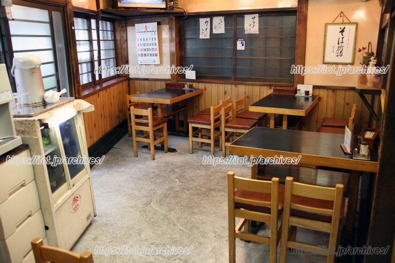 受け継いできた趣がそのまま残る店内