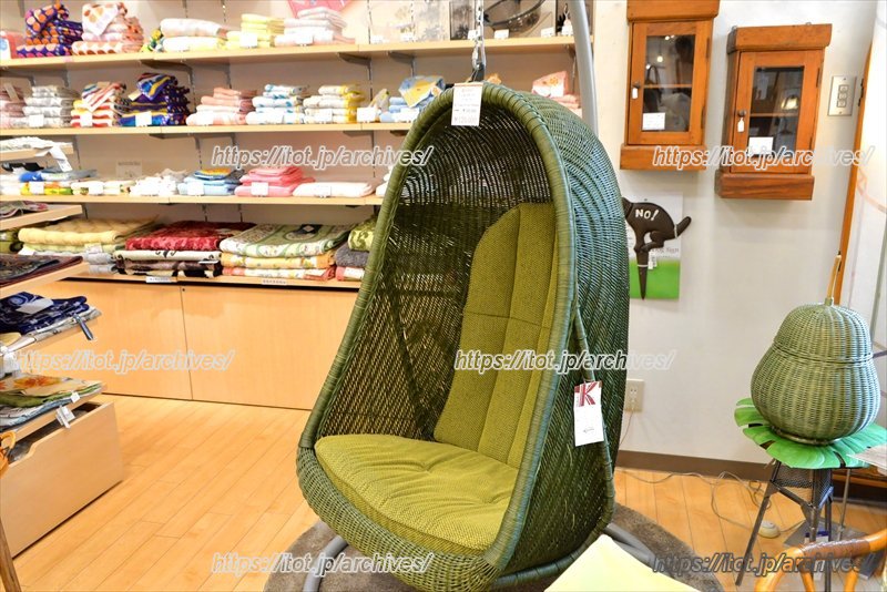 マルタの特徴でもある籐家具