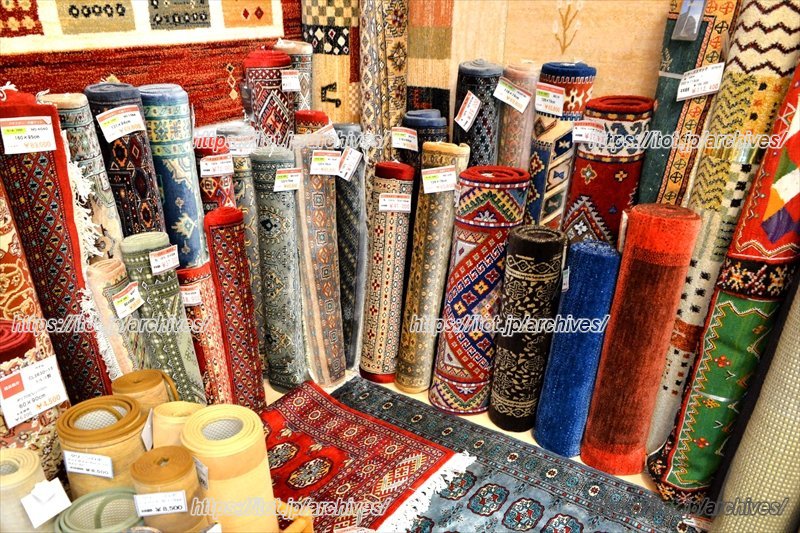 手織りのじゅうたん