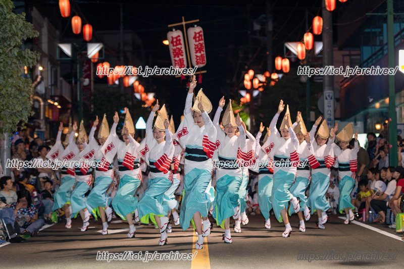 「シャンテ大通り」でのイベントの様子
