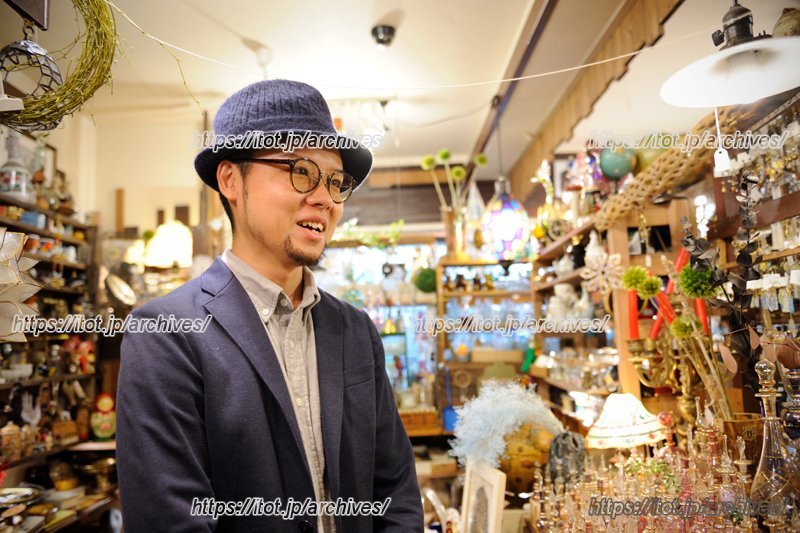 街の古いアパートの一角で営まれる雑貨屋さん「海福雑貨」店長 遠藤和海さん