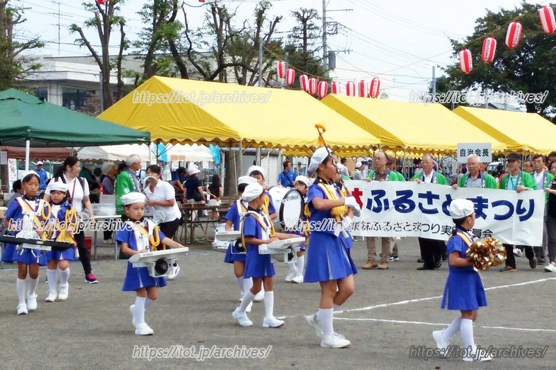 「東林ふるさとまつり」での発表の様子