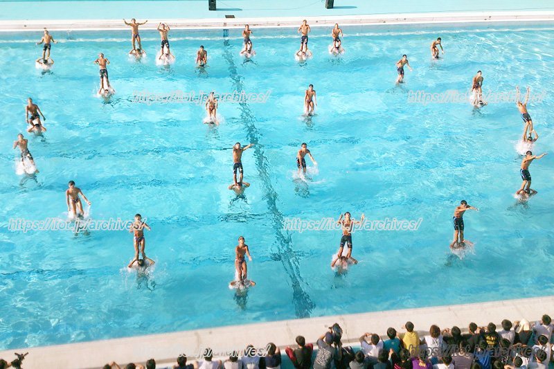 一躍有名になった水泳部のシンクロ