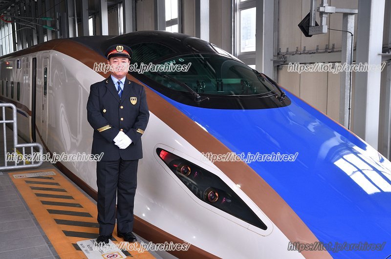 富山駅について語ってくださった沢谷駅長