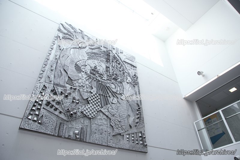 校内に飾られたアート