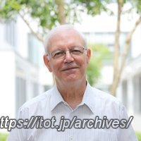 理事長のブラザー・ミシェル・ジュトラさん