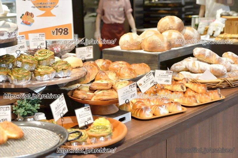 街の“憩いの場”を目指すカフェ&ベーカリー「ベルベ 足柄開成町店」