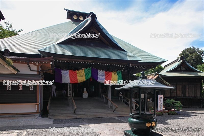 横浜市最古の寺／弘明寺