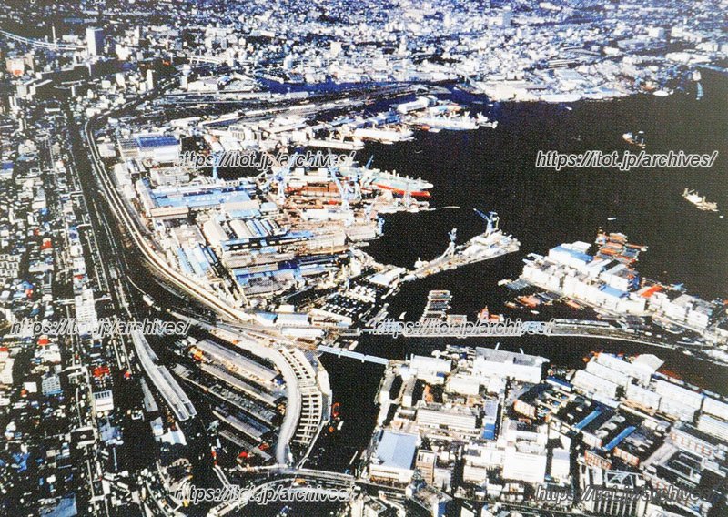 事業着手前の「みなとみらい21」地区(1980年)。写真左奥が「横浜」駅、右手前が「関内」駅周辺。