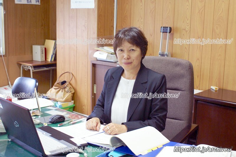 お話を伺った鈴木校長先生