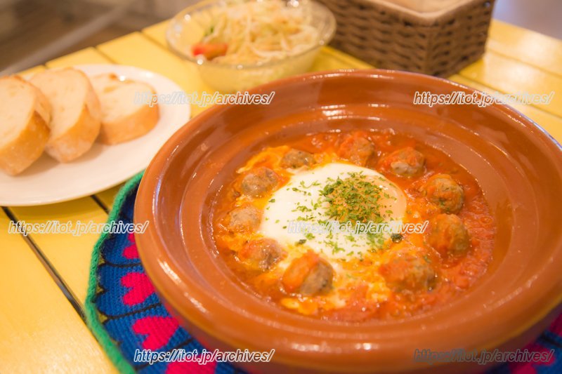 モンゴル料理「ケフタ(ミートボール)タジン」