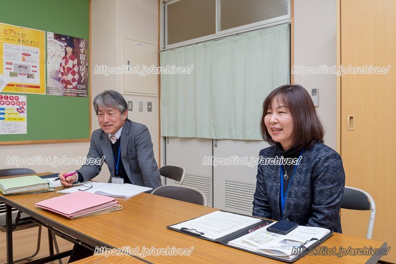 中村教頭先生(左)と指導教諭の永島先生(右)