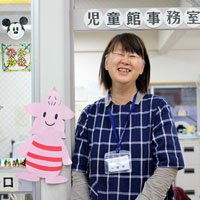 別棟にある乳幼児室がママに好評の「つつじケ丘児童館」／つつじが丘児童館 館長 猪股 久美子さん