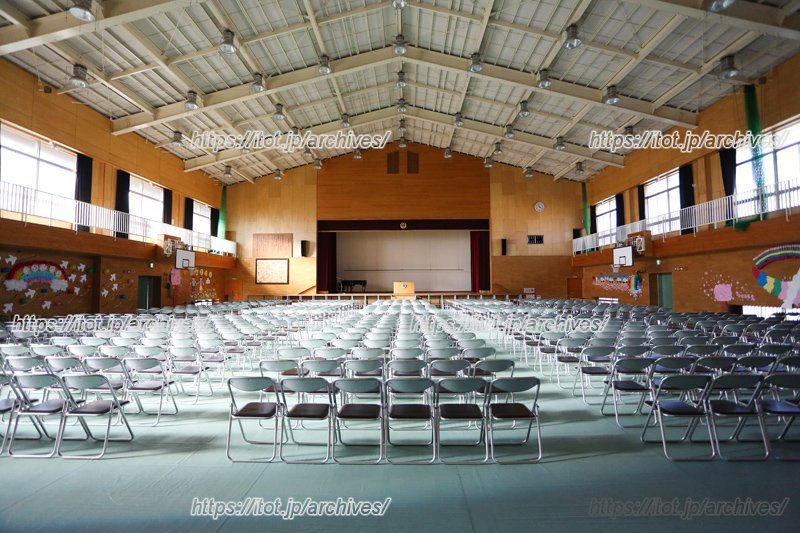 広大な体育館