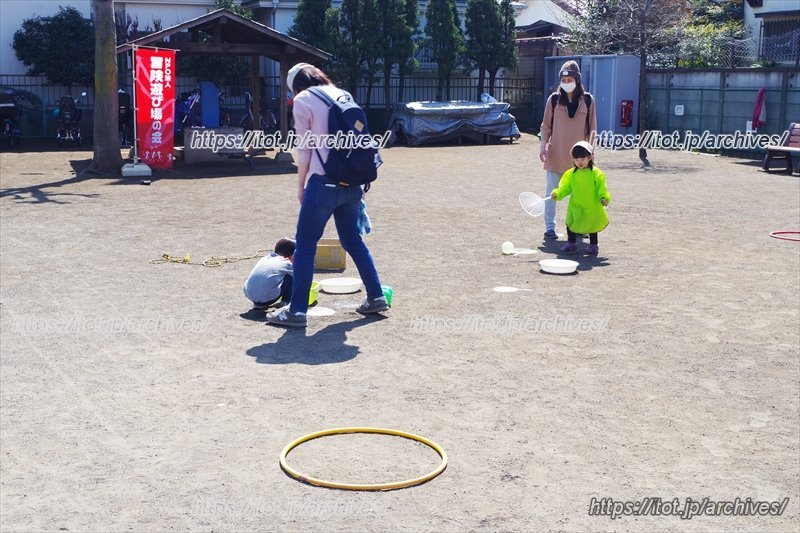 遊びを通して、大人も子どももさまざまな事を学ぶ