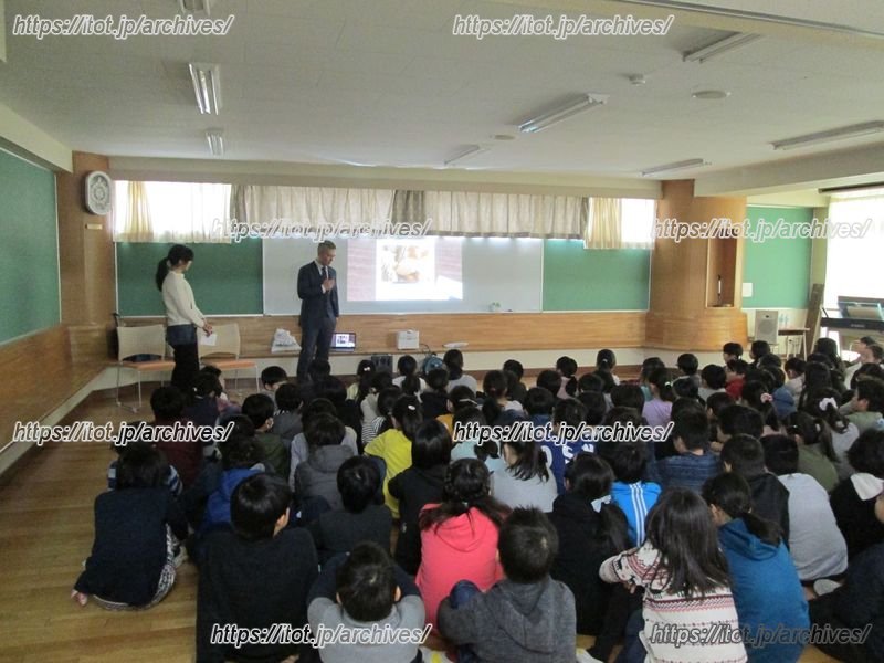 大使館交流の様子