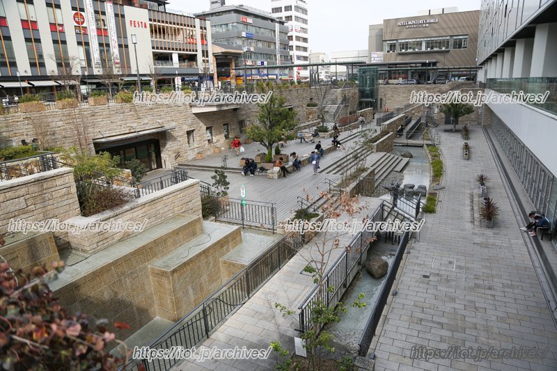 日本最大規模の駅前空間「キャッスルガーデン」