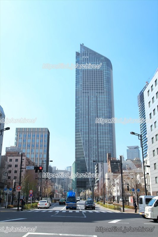 日比谷通りからみた虎ノ門ヒルズ