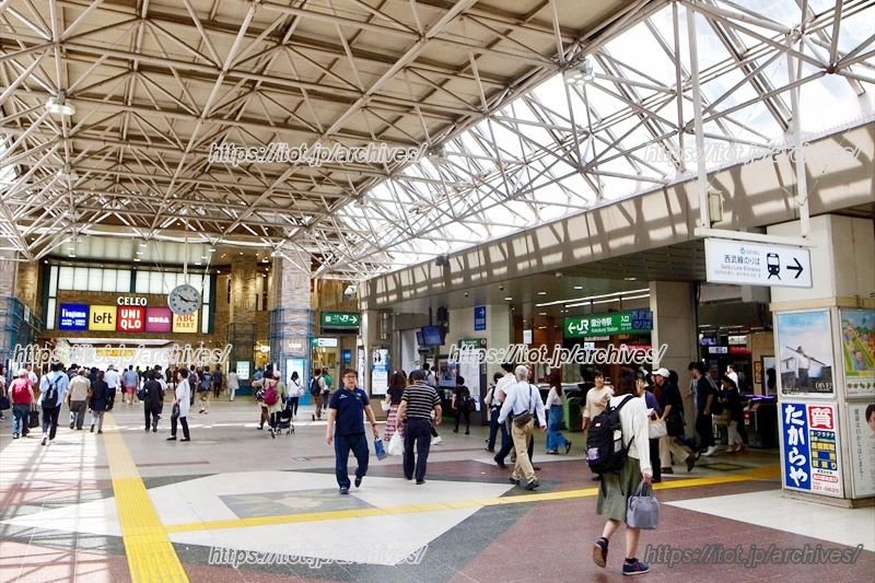 多くの人で賑わう「国分寺」駅