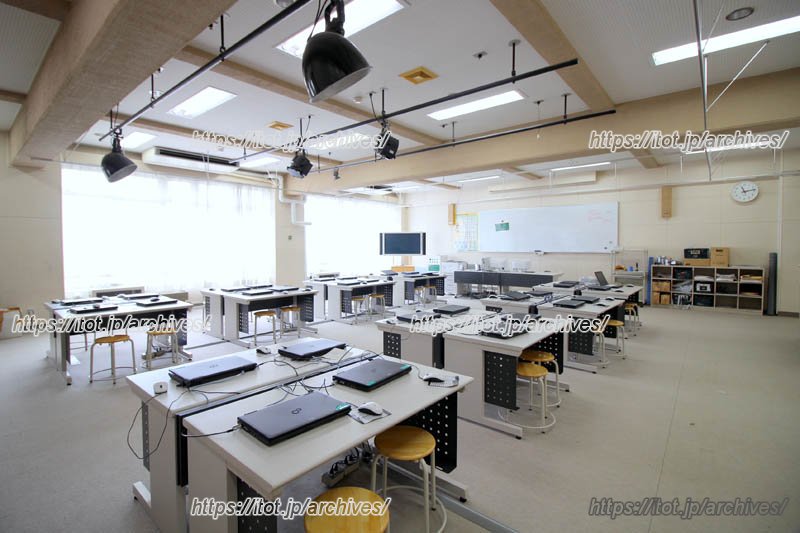 パソコンルーム