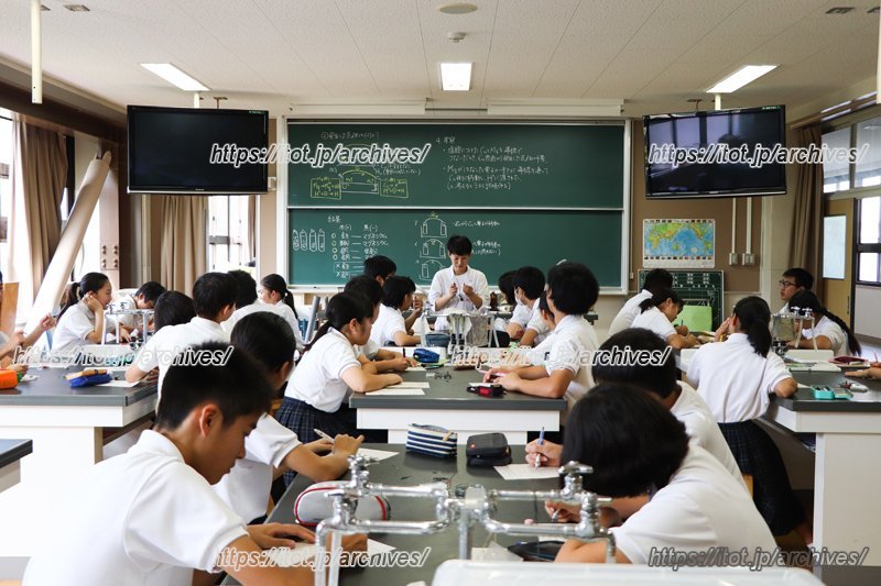 中学部の授業風景