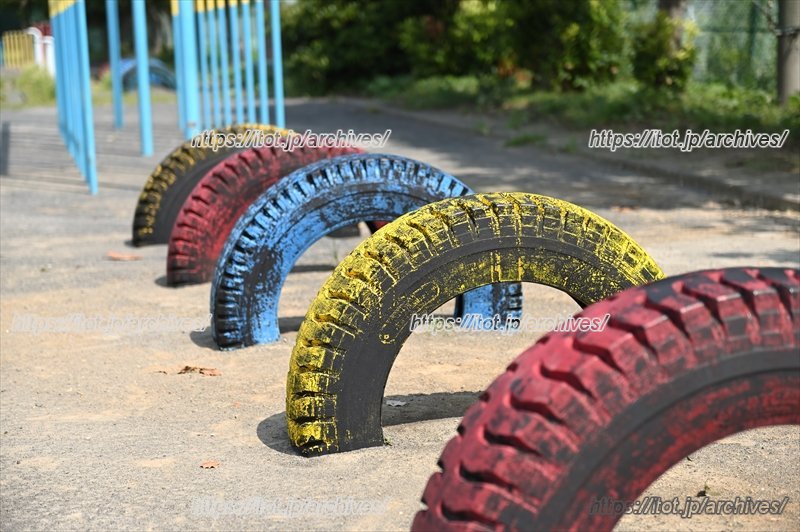 こどもたちの元気な声が響く校庭