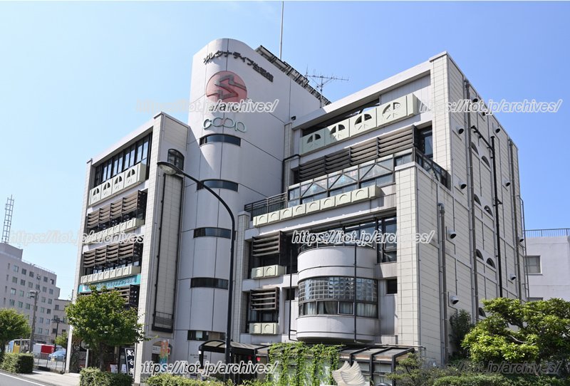 「オルタナティブ生活館] 4階に『親子のひろば わっとほーむ』があります