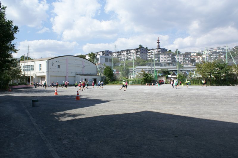 朝礼にも身が引き締まるそう