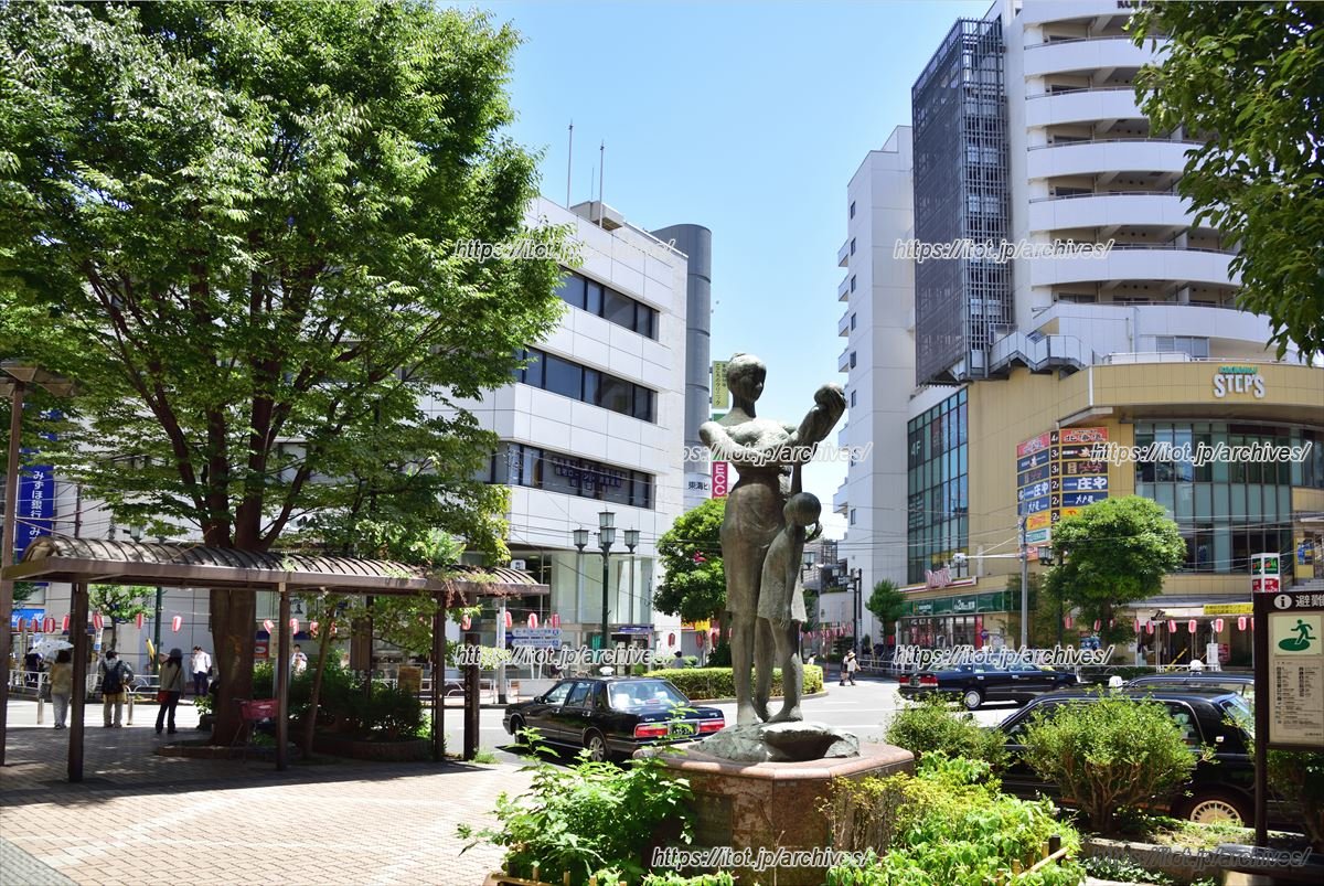 「国分寺」駅南口側の街並み