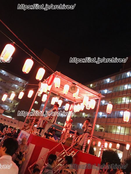 「納涼盆踊り」の様子