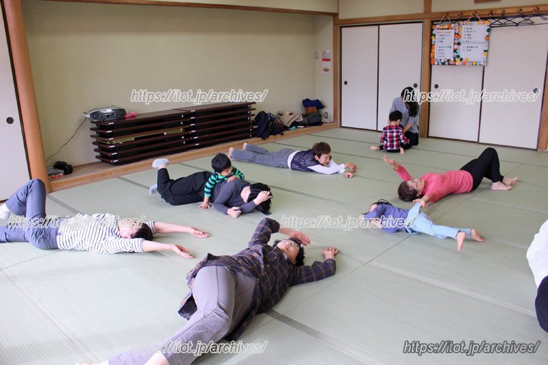 畳でゴロゴロして心身ともにリラックス