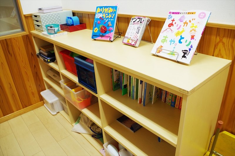 館内では、子ども達の遊びと学びの場を提供している