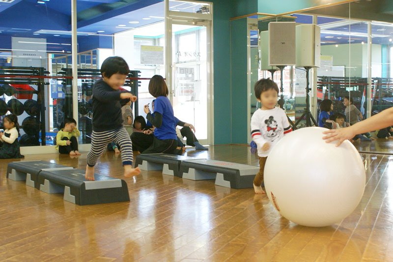 スポーツクラブの道具も使用できる