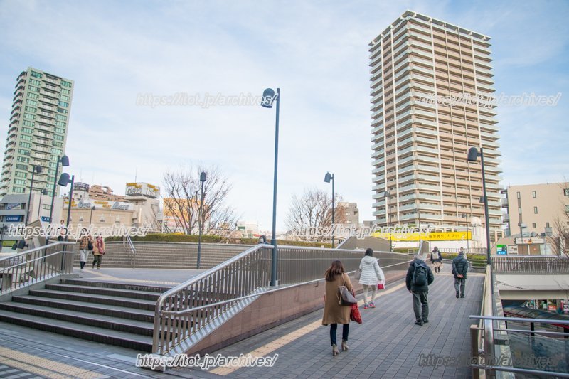 「大泉学園」駅前のようす