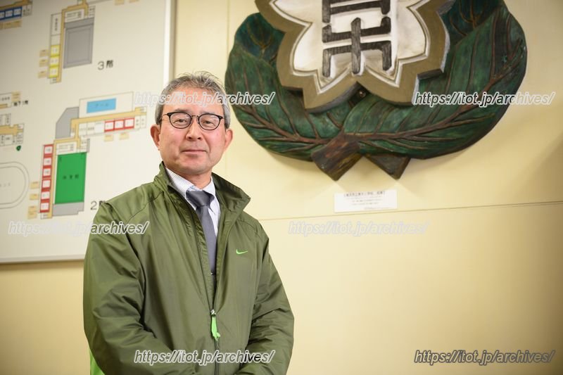 146年の歴史を受け継ぎ、街と共に子どもたちの“生きる力”を育む/青木小学校 角野校長先生