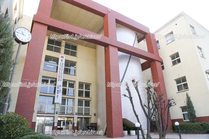 「大阪市立真住中学校」外観