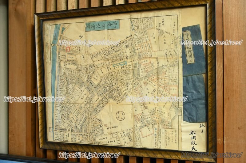 江戸時代は尾張藩の屋敷に隣接していた