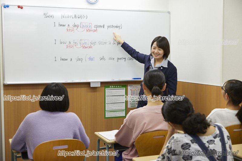 オリジナル教材を使用したカリキュラムを実施
