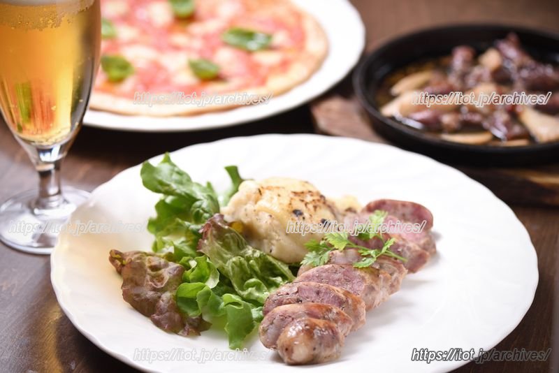 地元の新鮮食材を使った料理