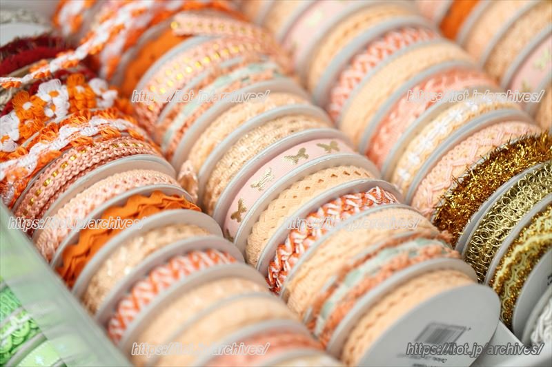 山田さんのお店で取り扱っている手芸材料の例