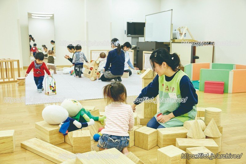 子育て支援センターの取組、「つどい広場」の様子