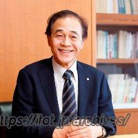 学園長 冨岡將人氏