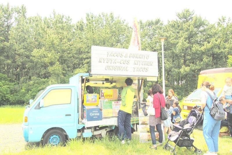 「SunSunマルシェ」の様子