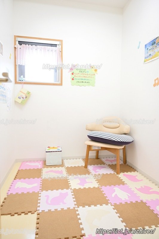 「もぐもぐの部屋」の室内の様子