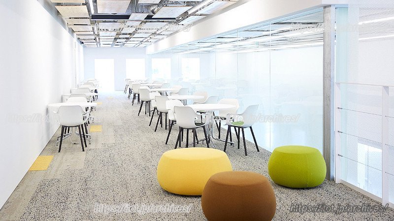 対面でのコミュニケーションの場になるメディアセンター